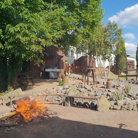 Besondere Ferienwohnung Spirit Auf Idyllischem Reiterhof Nahe Burg Eltz Munstermaifeld ภายนอก รูปภาพ
