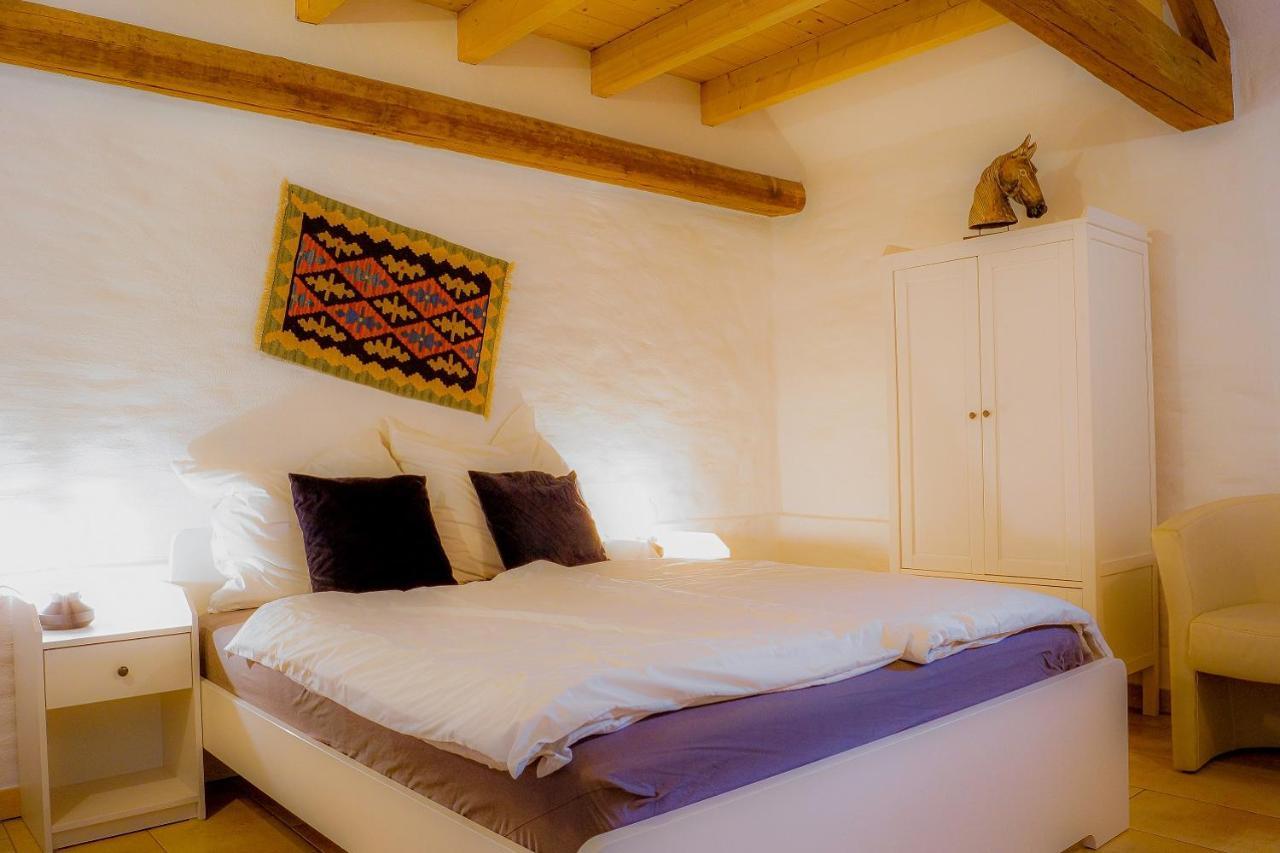 Besondere Ferienwohnung Spirit Auf Idyllischem Reiterhof Nahe Burg Eltz Munstermaifeld ภายนอก รูปภาพ